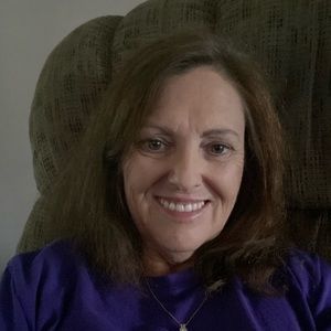 Meet your Posher, Carla